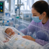 Ваксинацията срещу RSV при бременни намалява наполовина приема на бебета в интензивни отделения